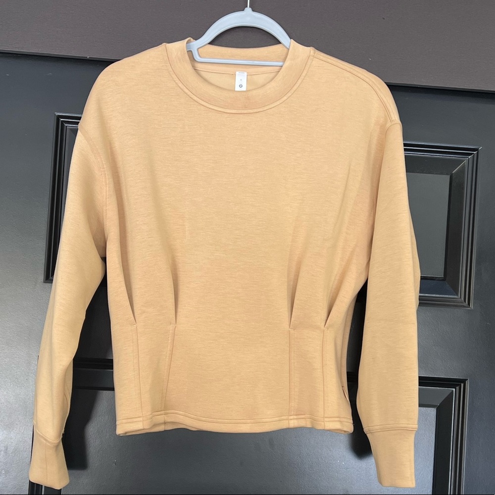 NEW Lululemon corset waist crew neck pullover
